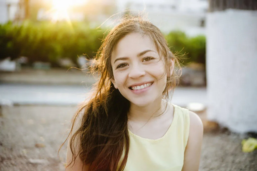 Prominent Ears & Ears That Stick Out: Surgical and Non-Surgical Solutions Explained